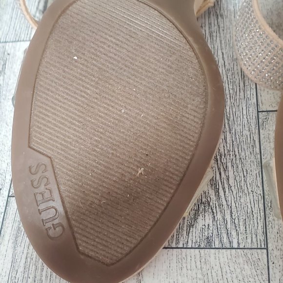 Women's GUESS Mia Double Strap Sparkly Kitten heels. Beige with clear strap 6.5M - Picture 14 of 14